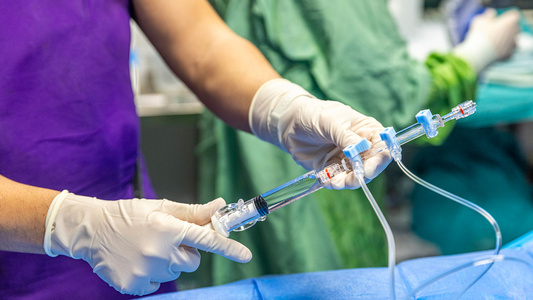 Dangerous hospital 'superbug' found to digest medical plastic – new study