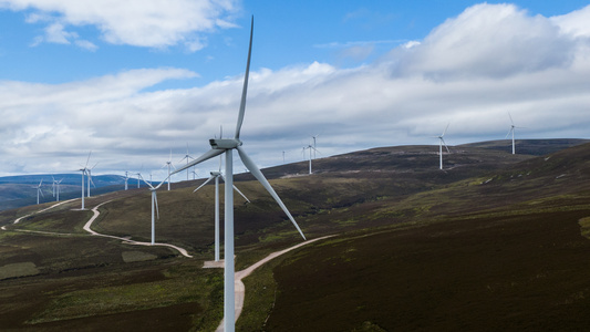 China’s Ming Yang Smart Energy has announced it is to invest £1.5bn in a new wind turbine plant in Scotland. The announcement coincides with warnings from conservation groups that rapid wind farm expansion is driving a “steady creep of industrialisation” across rural Scotland. - Uncredited