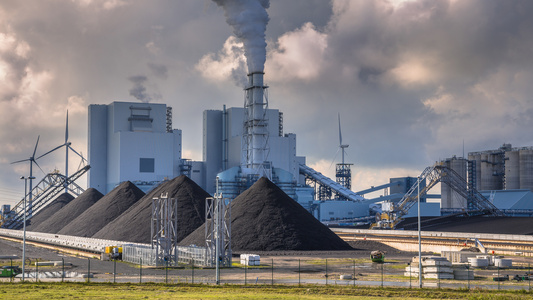 coal power plant - Credit: Shutterstock