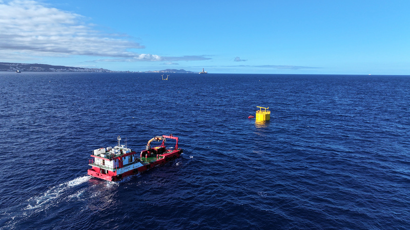 World-first offshore platform turns ocean temperature differences into electricity