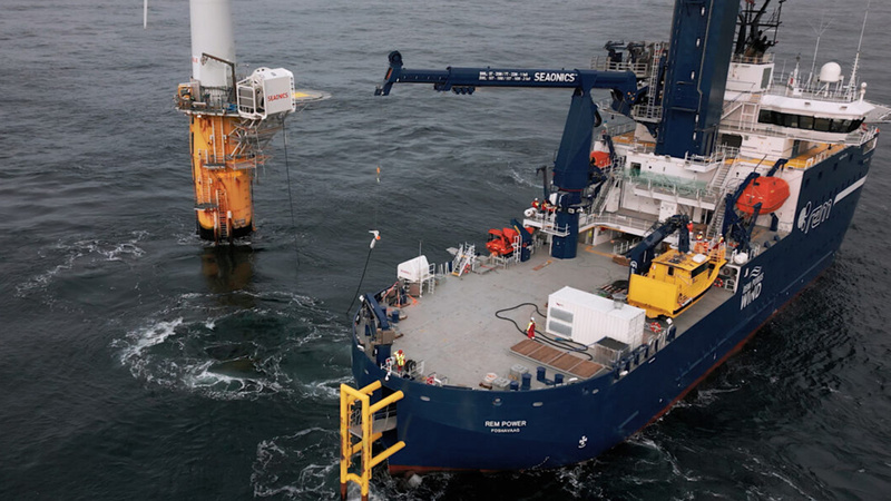Magnetic fast-charging system enables electric ships to recharge at sea