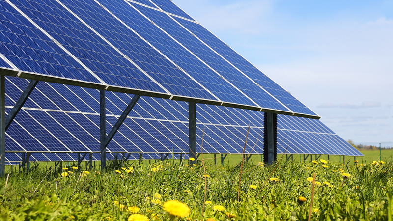 UK approves Britain’s largest power-producing solar farm