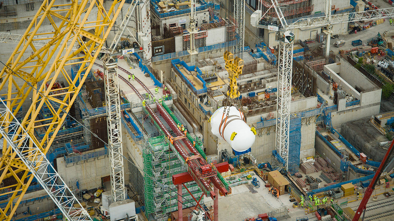 Hinkley Point C’s second reactor lifted into place by world’s largest crane
